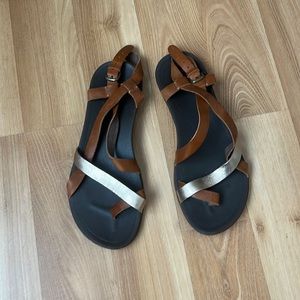 Olukai Upena Sandals